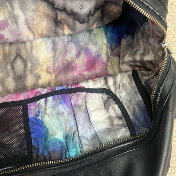 Lululemon black weekender gym tote bag - Picture 10 of 13